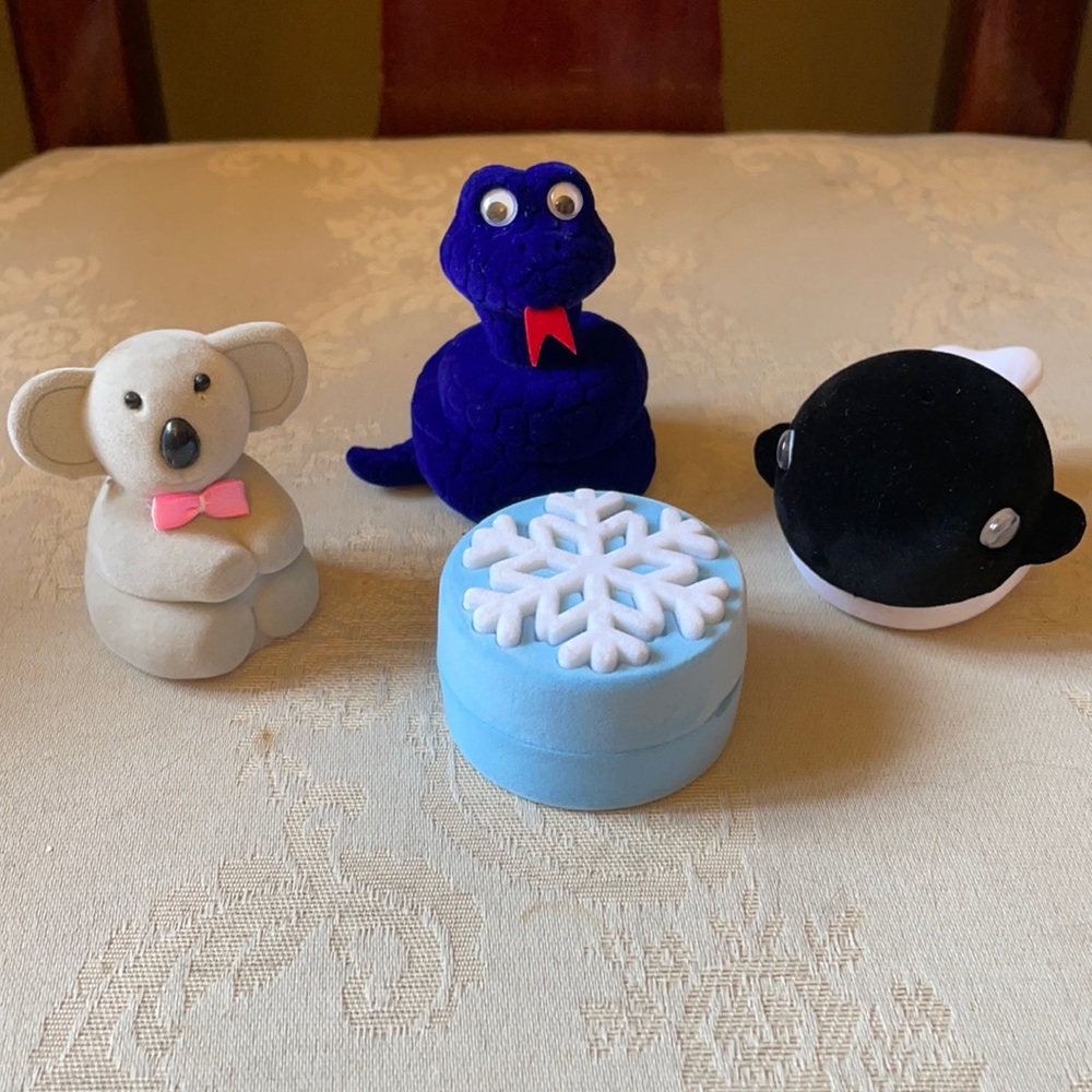 Cute as can be lot of children’s felt animal character jewelry boxes, cases